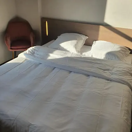 122 아파트호텔 *